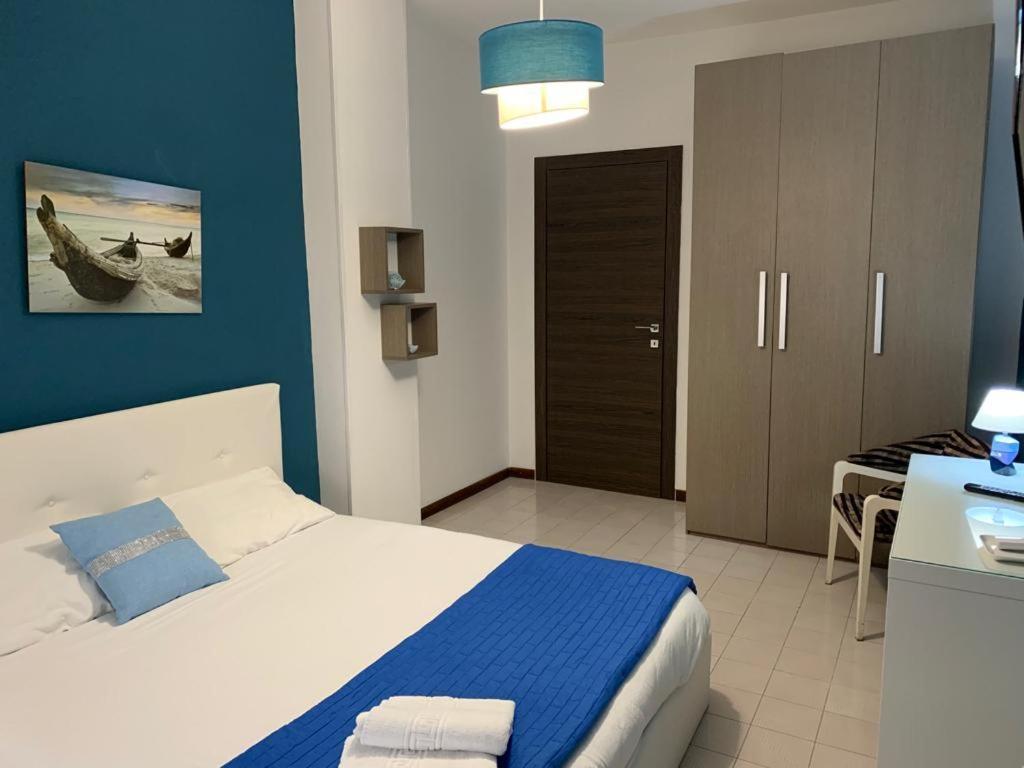 Urbanflat Salento Apartment Lecce Bagian luar foto